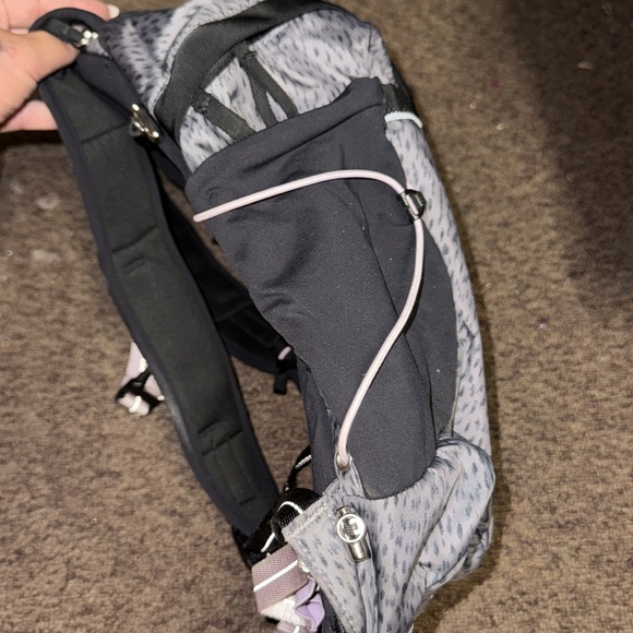 LULULEMON RUN ALL DAY BACKPACK - Picture 3 of 6